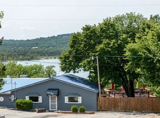 416 Tablerock Cir, Branson, MO 65616