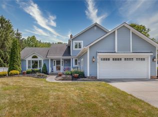 6952 N Renwood Rd, Independence, OH 44131