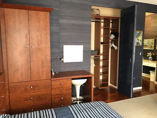 Rented by Douglas Elliman | media 16