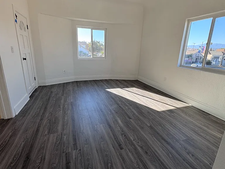 702 S Soto St #704 — Photo 9
