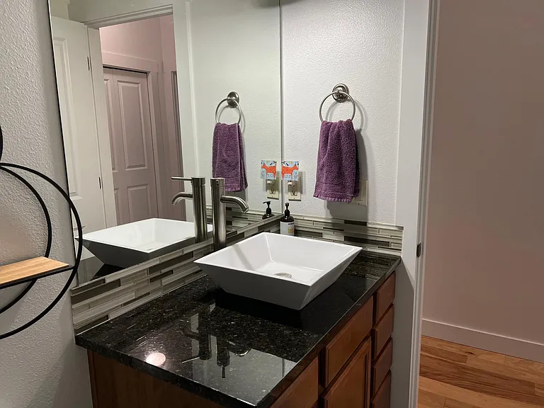 Hunters Cir — Photo 8
