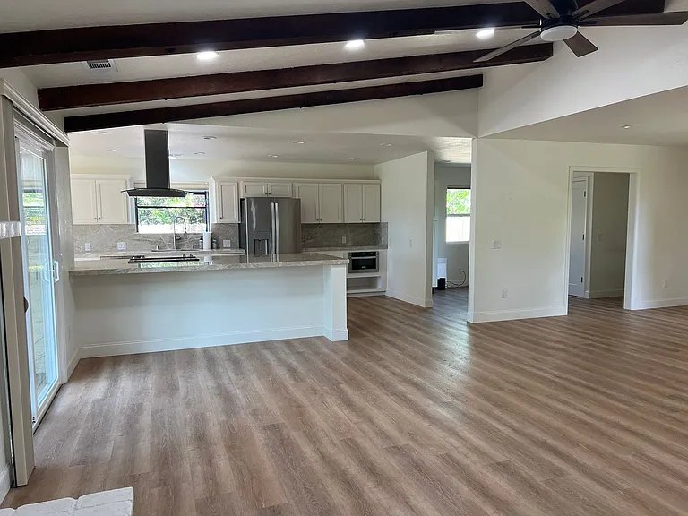 4177 Villa Dr — Photo 10
