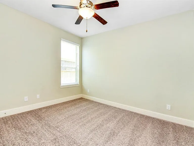 137 Skybranch Dr — Photo 20