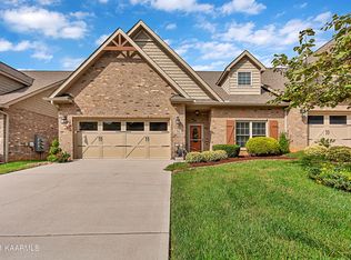 941 Bishop Knoll Ln, Knoxville, TN 37938