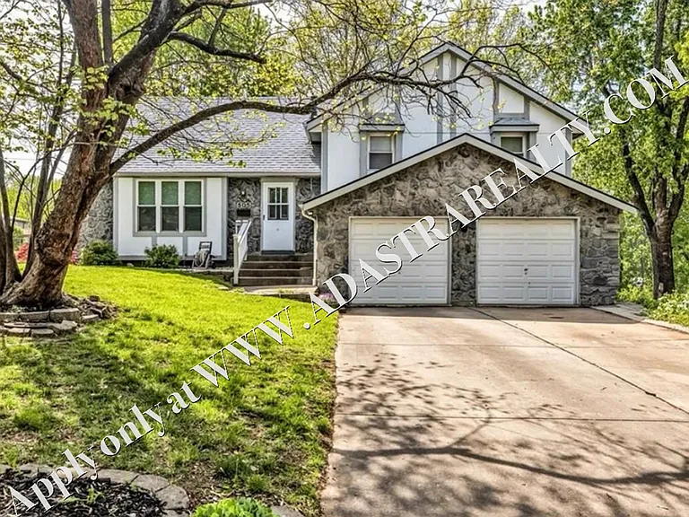505 S Ridge Dr — Photo 1