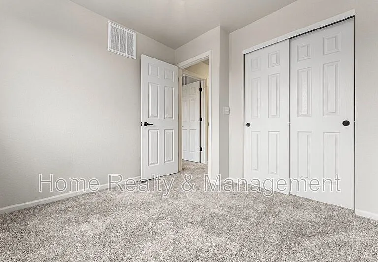 12760 Tamarac St — Photo 25