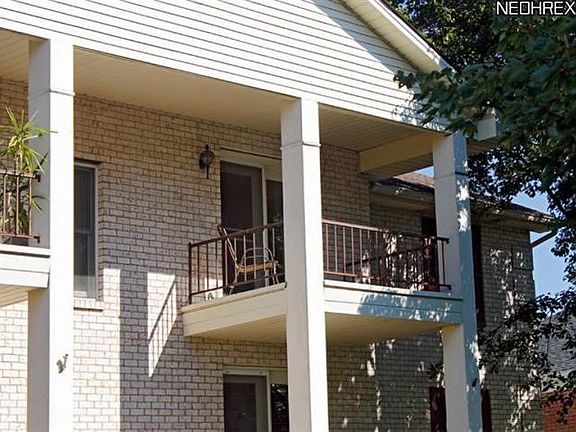 3rd image of 816 Pearson Cir Unit 6