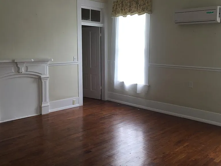 411 N 3rd St #201 — Photo 3