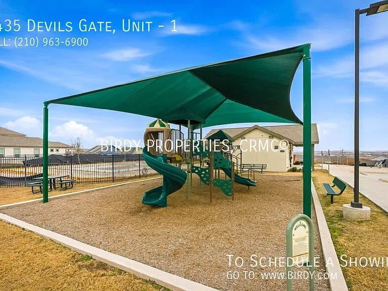 5435 Devils Gate #1 — Photo 39