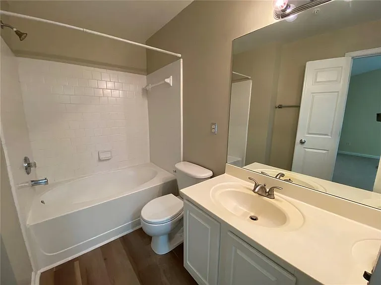 1285 Kilmington Ct — Photo 27