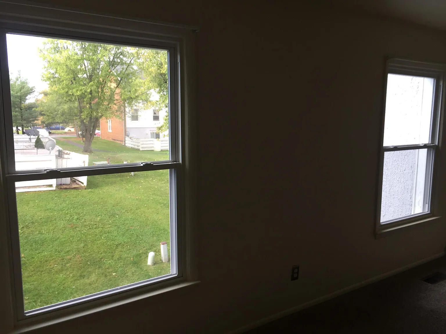 3 bed, 2.5 bath, 1200 sqft, $2,500 — Photo 2