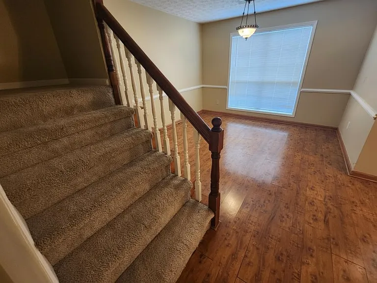 3020 Oak Meadow Dr — Photo 10