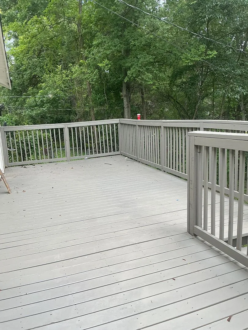Renovated Large 2 Bedroom Home in Western Birmingham — Photo 4