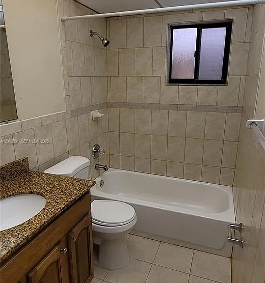 8005 SW 107th Ave #222 — Photo 3
