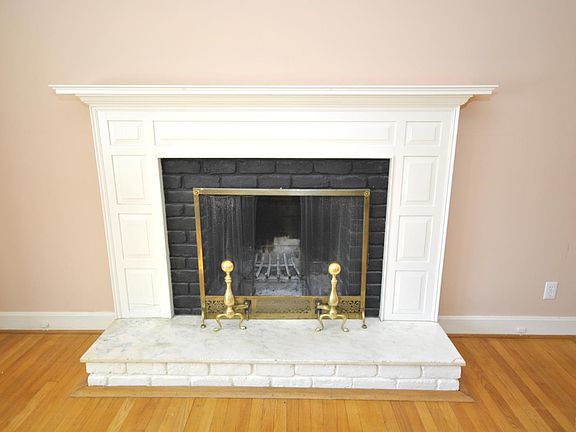 4th image of 4132 Audubon Pl