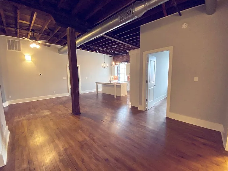 1200 Commerce St #3 — Photo 11