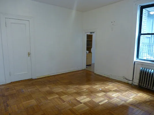 Rented by Bohemia Realty Group | media 11