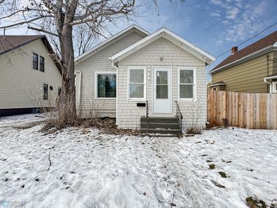 906 12th St N, Fargo, ND, 58102