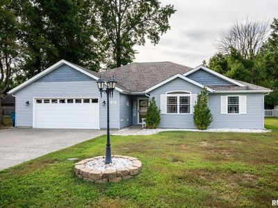 402 Noah Ln, Carterville, IL, 62918