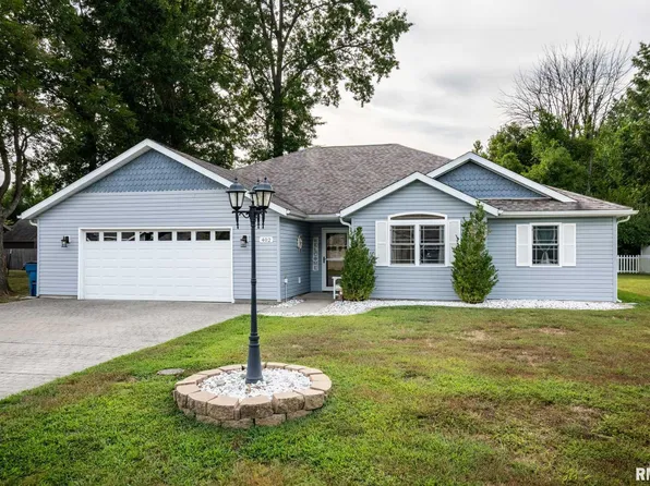 402 Noah Ln, Carterville, IL 62918