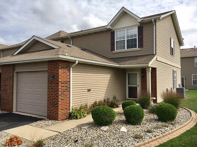 1st image of 953 Flagstone Dr
