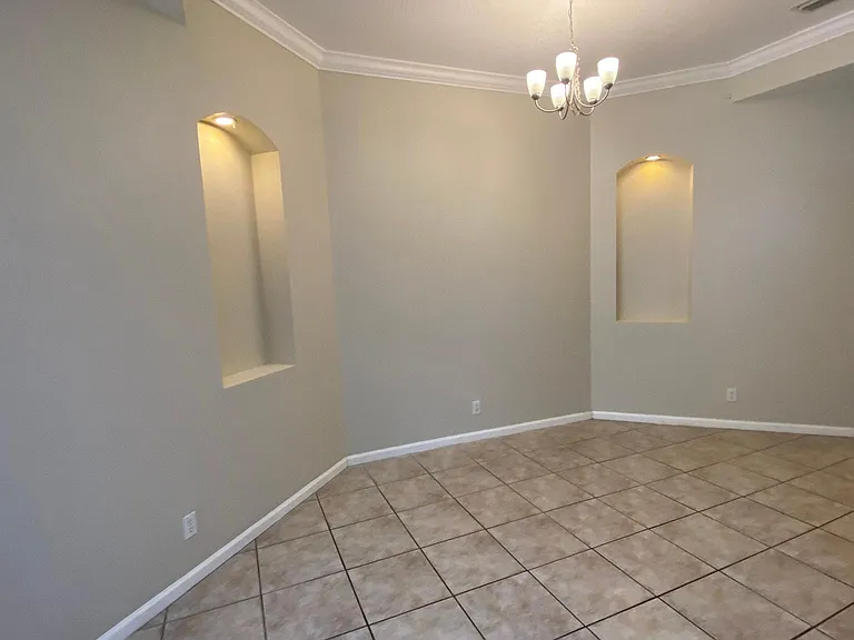 130 Sparrow Dr — Photo 6