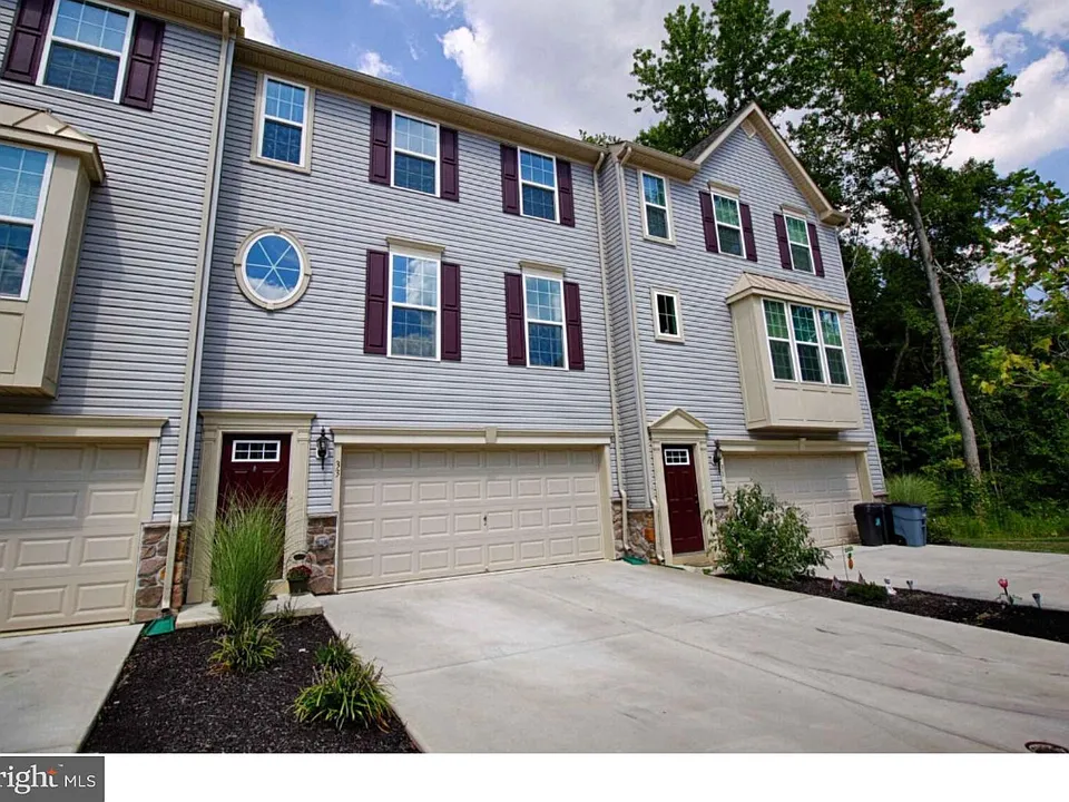 33 Wallace Rd