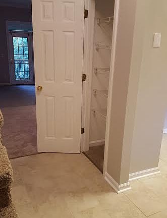 2nd image of 41 Oak Leaf Cir