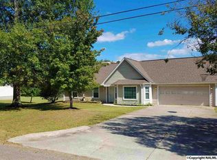 13040 Dickens Ln, Madison, AL 35756