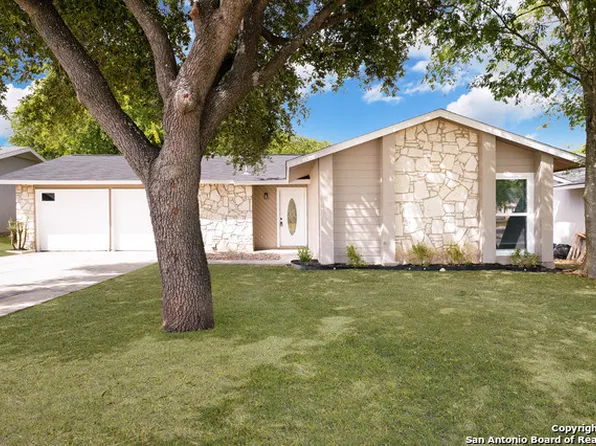 7347 Montgomery Dr, San Antonio, TX 78239