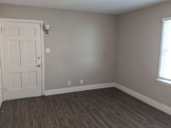 3rd image of 32 Esperanza Ave #215