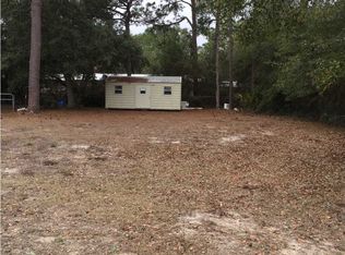 1211 W 3rd St, Carrabelle, FL 32322