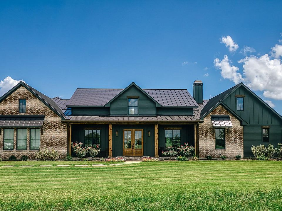 1st image of 104 Hartfield Hill Ln