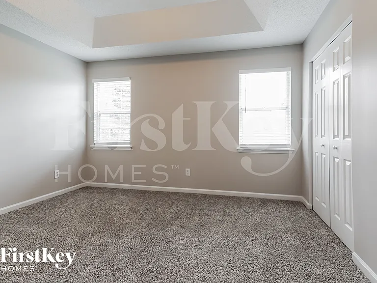 3217 Ivy Lake Ct — Photo 13