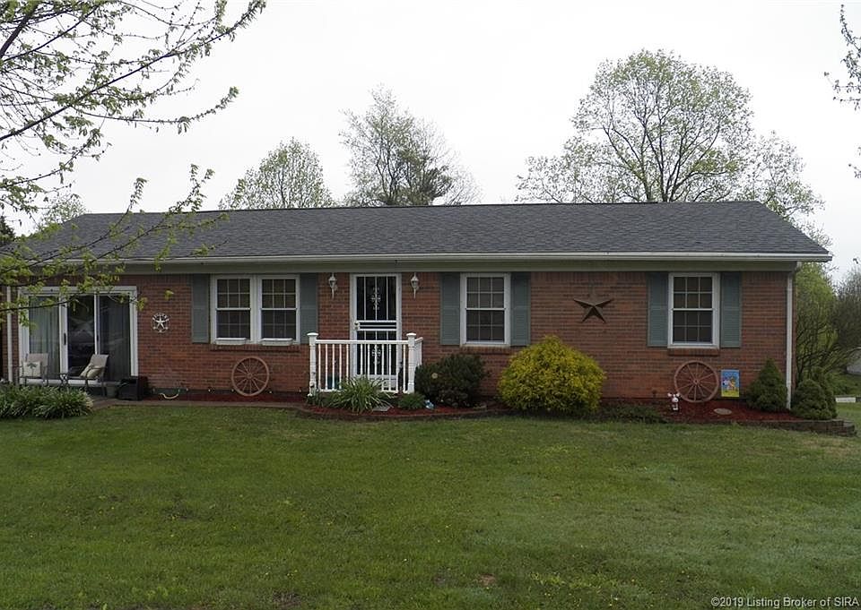1st image of 162 S White Oak Dr