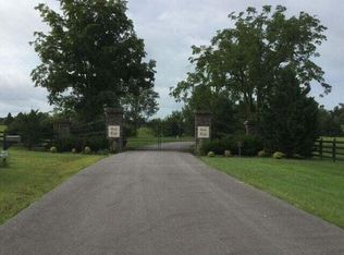 12 Creekside Blvd, Russell Springs, KY 42642