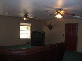 2nd image of 1300 N Thom St