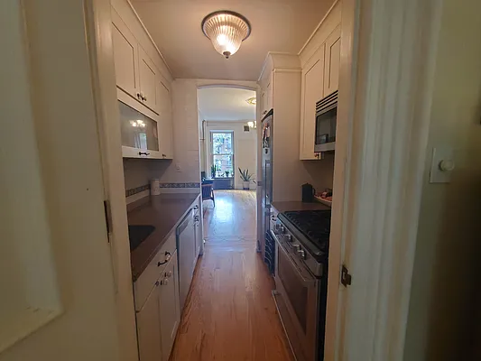Rented by BLS Realty | media 24