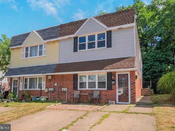 3709 Ronnald Dr, Philadelphia, PA 19154