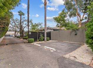 10918 Blix St, North Hollywood, CA 91602