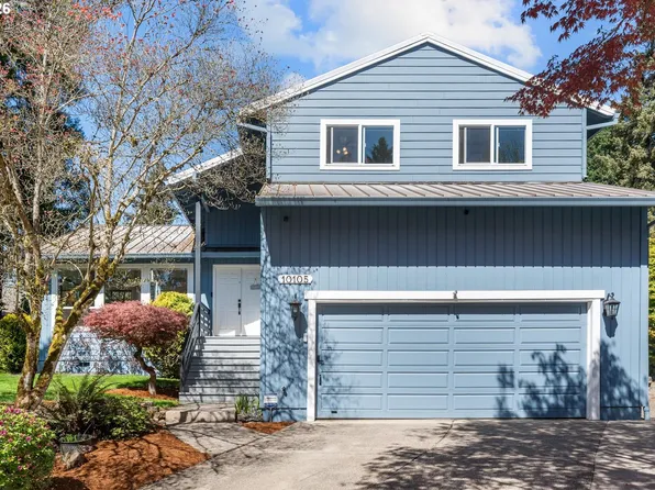 10105 SW Coquille Dr, Tualatin, OR 97062