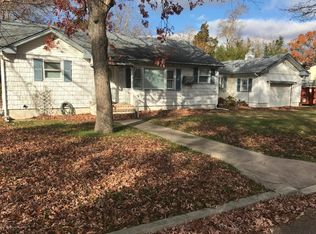 900 Tanglewood Rd, Toms River, NJ 08753