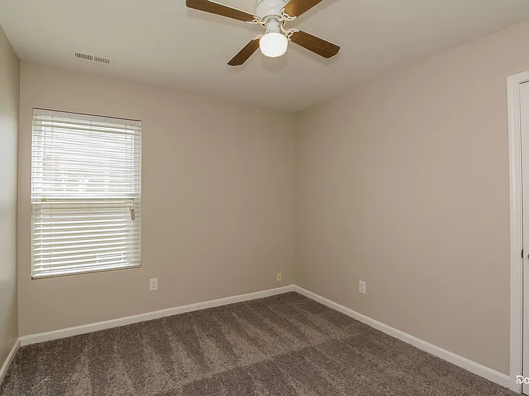 7215 Waldon Park Ln — Photo 11
