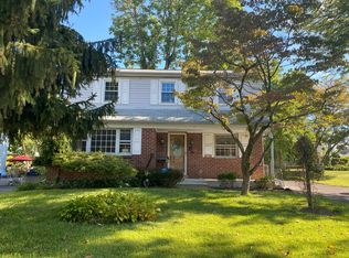 275 Saxer Ave, Springfield, PA 19064