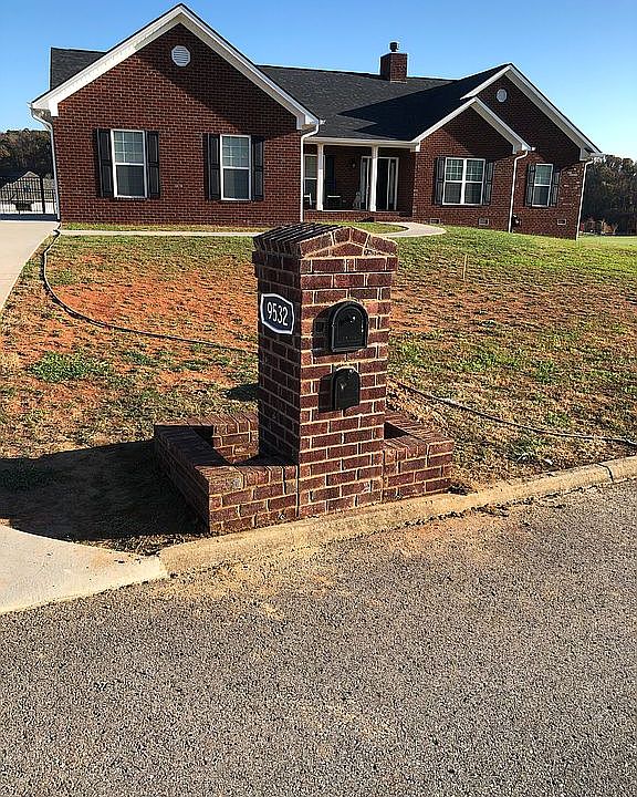 1st image of 9532 Gunnies Dr