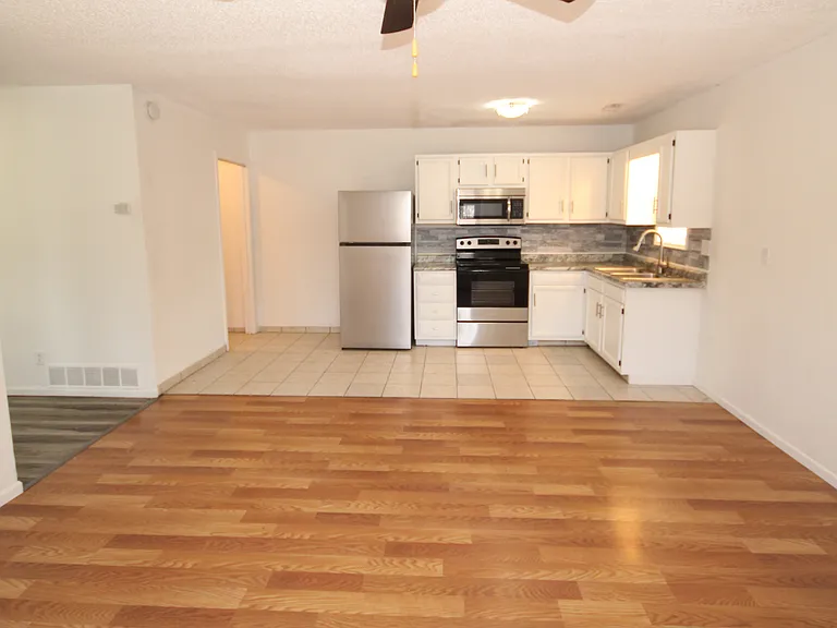 719 N Main St #2 — Photo 1