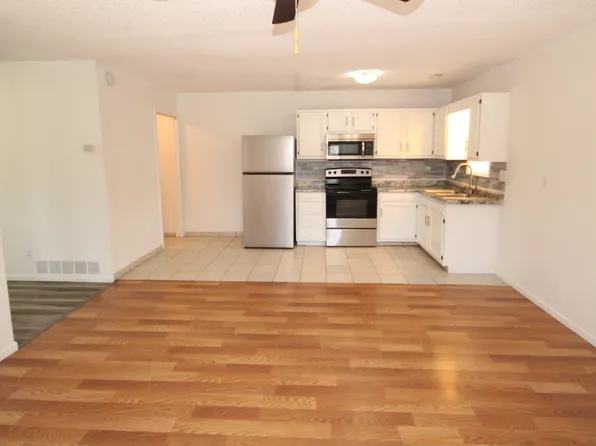 719 N Main St #2, Gravois Mills, MO 65037