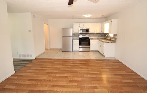 719 N Main St #2 Photo 1