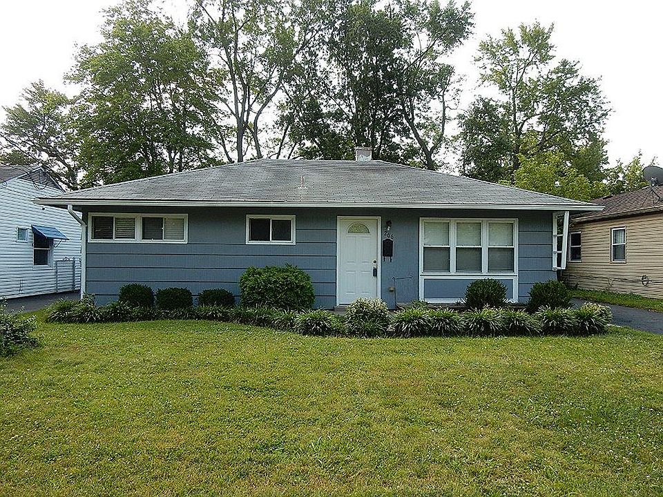 1st image of 206 E Circle Dr