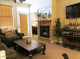 162 Village Rd #G-103, Granby, CO 80446